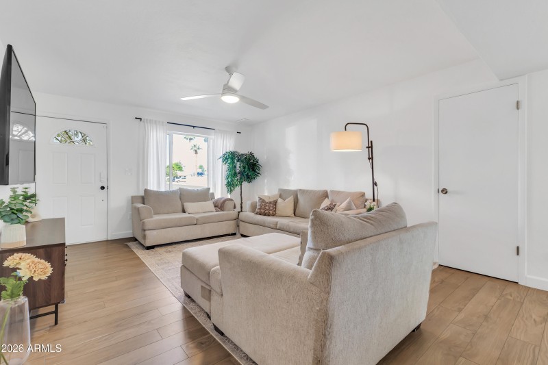 6003 S College Ave-9