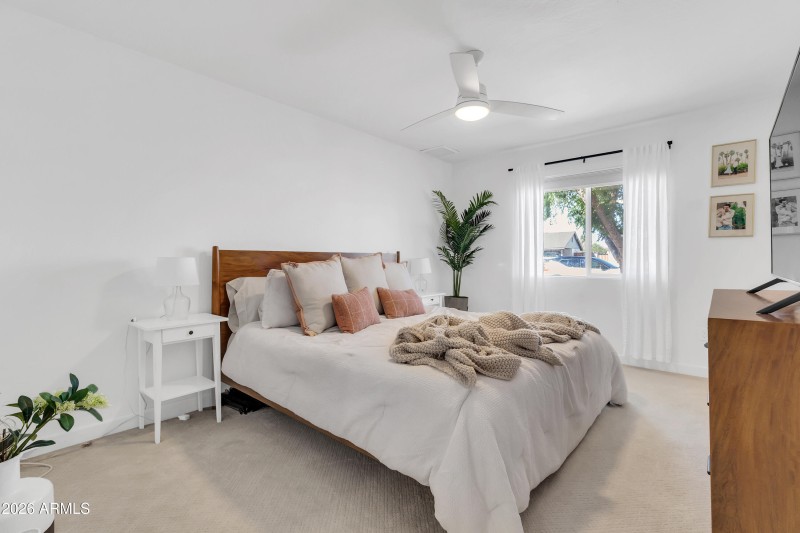 6003 S College Ave-22