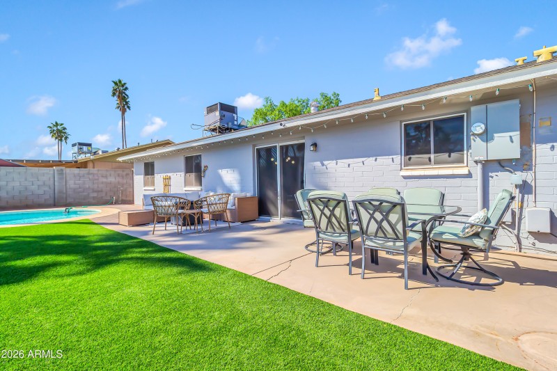 6003 S College Ave-26