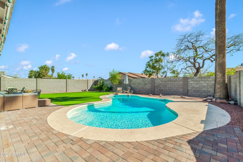 6003 S College Ave-30