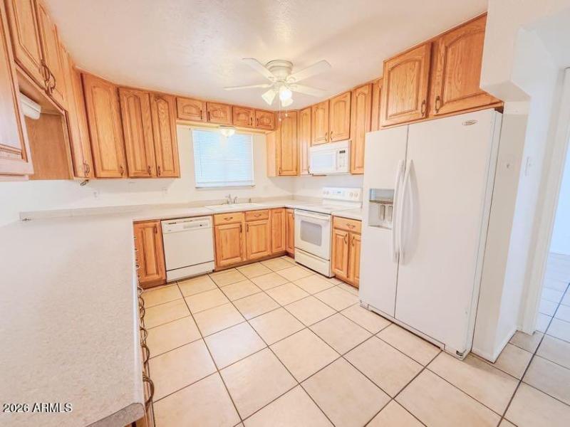 Kitchen 1