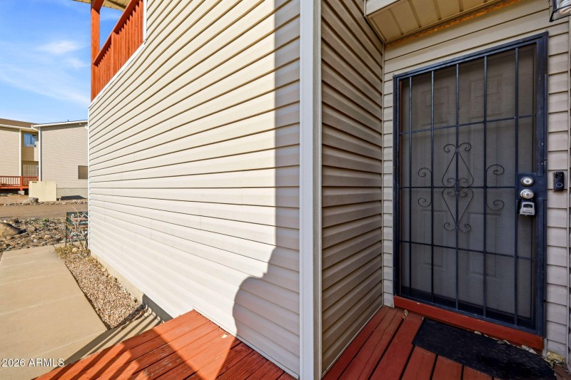 1975VillageDr-ShowLowAZ-3