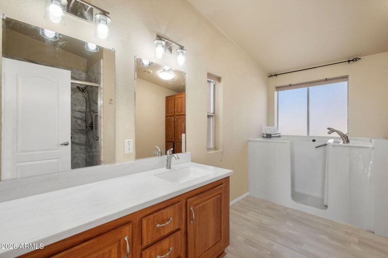 21-Primary Bathroom (1)