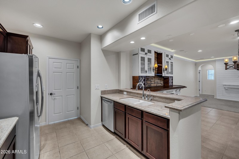 3935 E Rough Rider Rd #1250-11