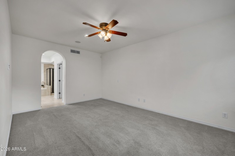 3935 E Rough Rider Rd #1250-18