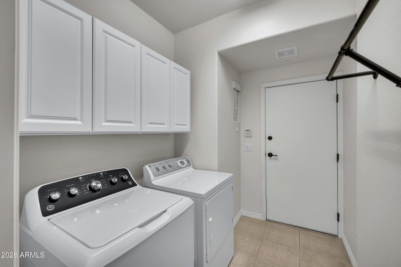 3935 E Rough Rider Rd #1250-24