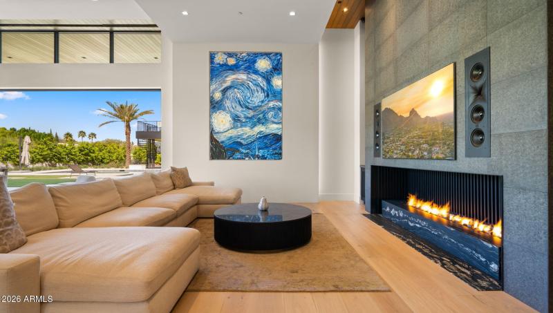 157-web-or-mls-GREAT ROOM UPDATED16