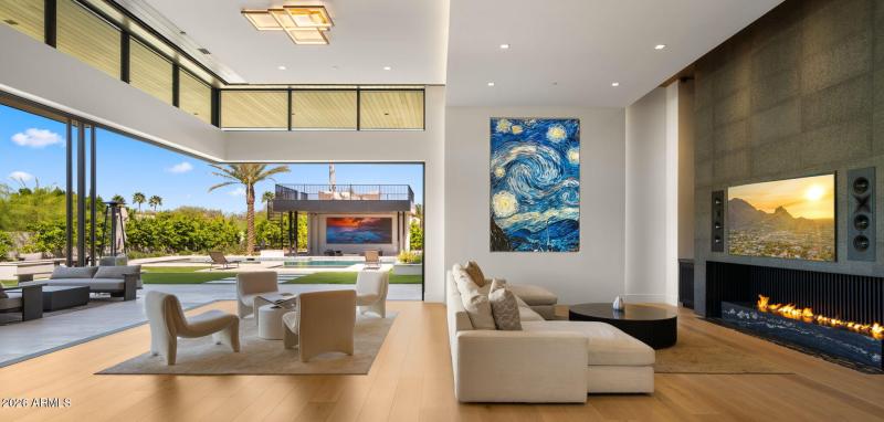 152-web-or-mls-GREAT ROOM UPDATED10