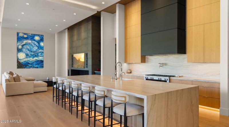 139-web-or-mls-GREAT ROOM UPDATED2