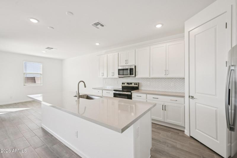 13-web-or-mls-W Camino de Oro-S1103-013