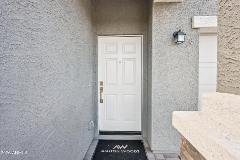 4-web-or-mls-La Senda Dr W-S1103-004