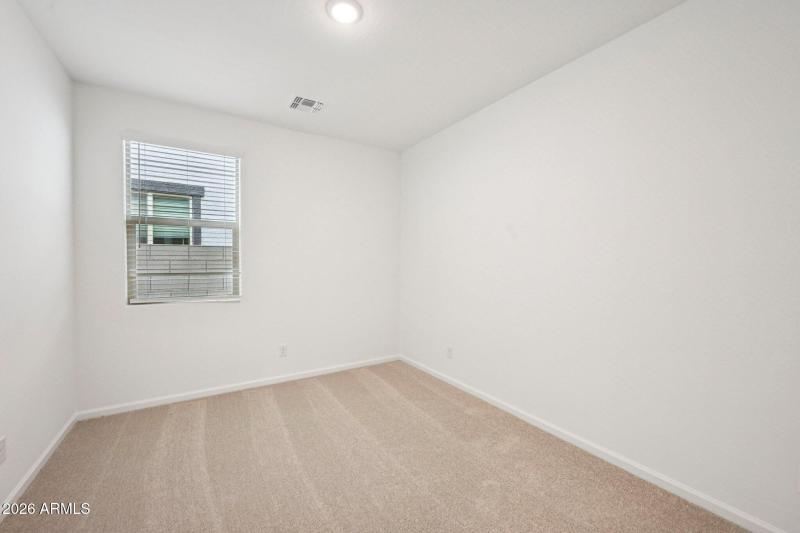 20-web-or-mls-La Senda Dr W-S1103-020