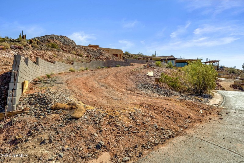 1-web-or-mls-9805-talon-trail