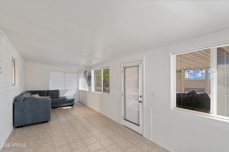 22-Office or Extra Space