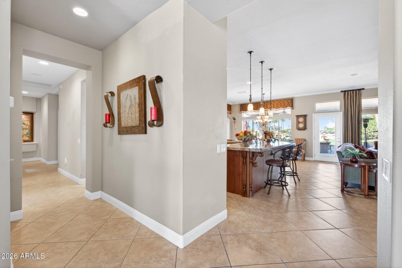 18_21837_N_Montego_Dr18_mls