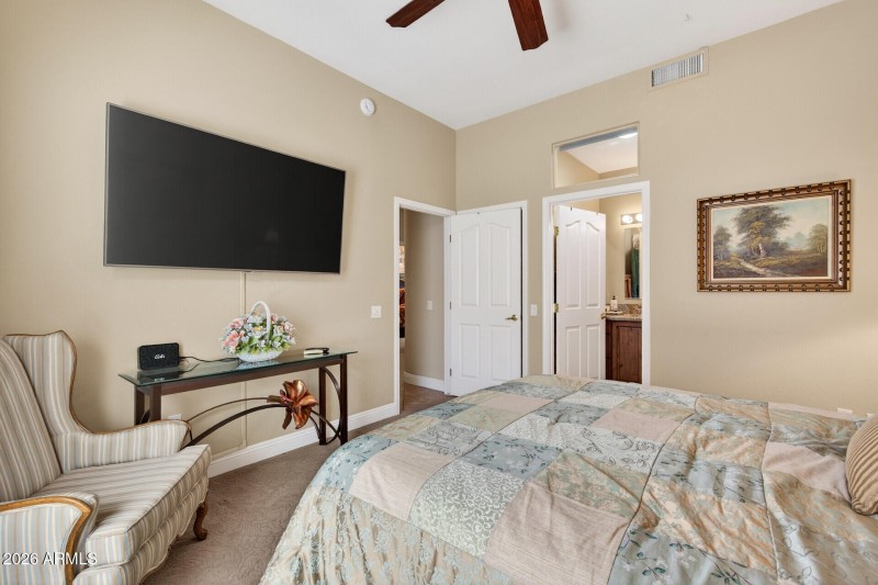 50_21837_N_Montego_Dr50_mls