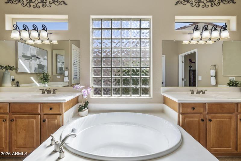 22-web-or-mls-_TM_0073