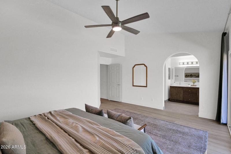 27-web-or-mls-P1569318