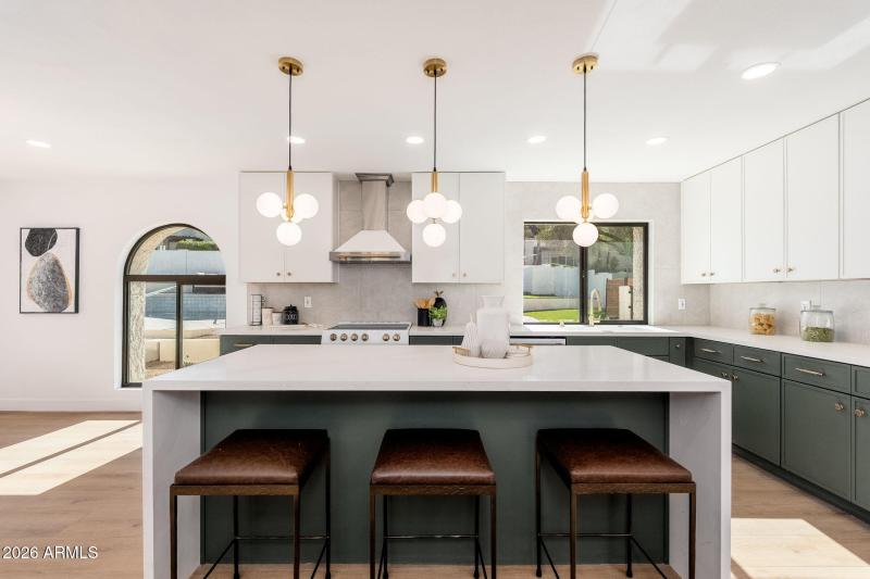 1926 E Augusta Ave - 15