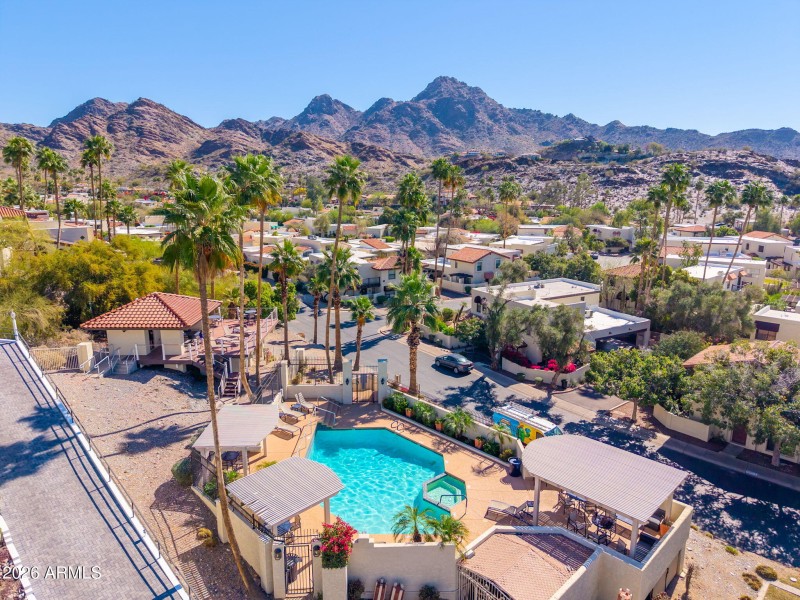 1926 E Augusta Ave - 62