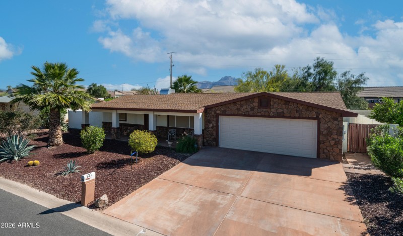 637 S Copper Dr Exterior Photos-1