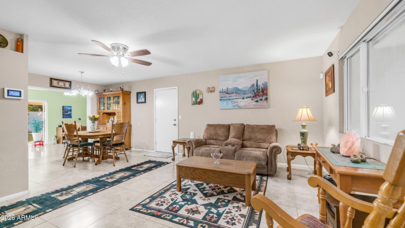 637 S Copper Dr (3)