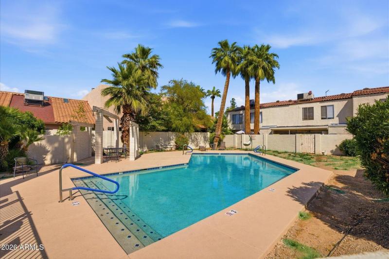 Community pool