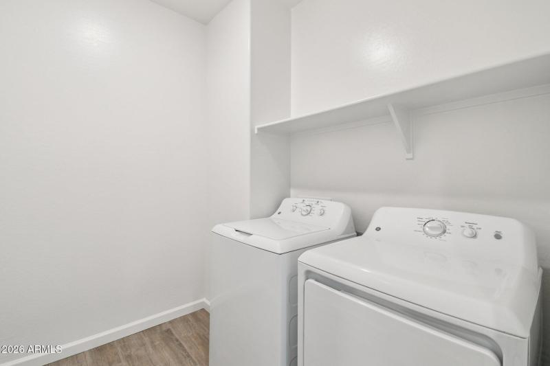 13-web-or-mls-W Tamarisk Ave-S1403-013