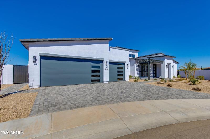 3-Car Garage
