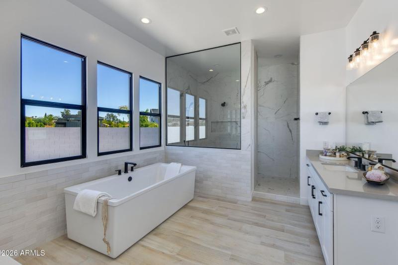 Soaking Tub