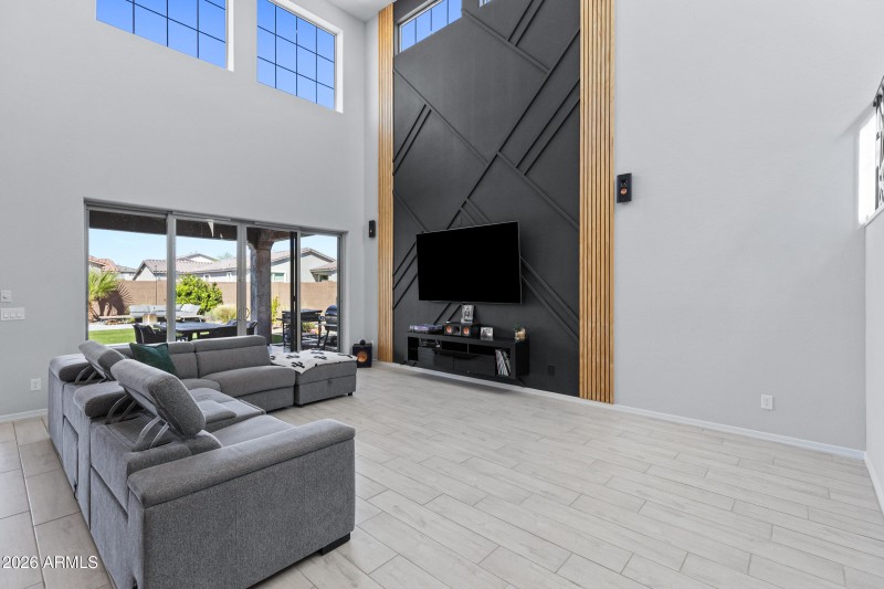 22476 E Orchard Ln-8