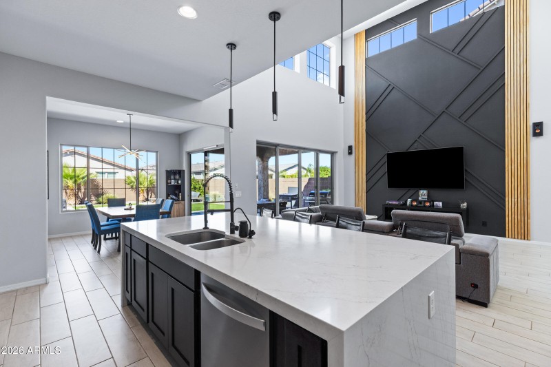 22476 E Orchard Ln-14