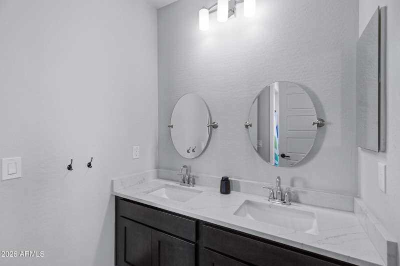 22476 E Orchard Ln-33