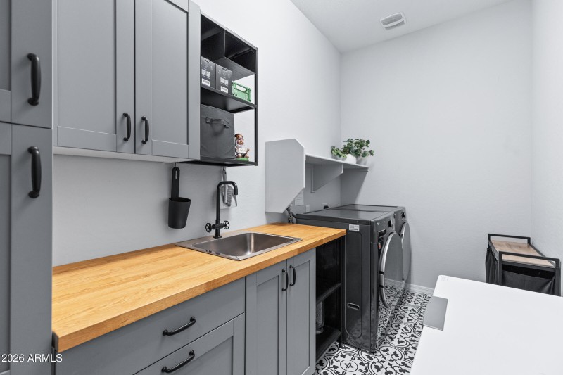 22476 E Orchard Ln-40