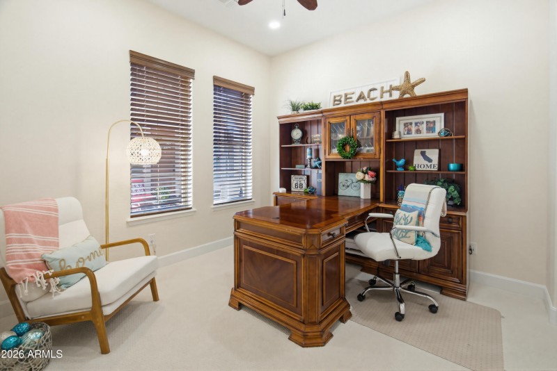 15817 W Bonitos Dr-9