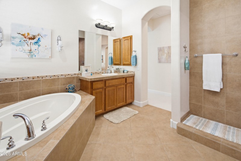 15817 W Bonitos Dr-18