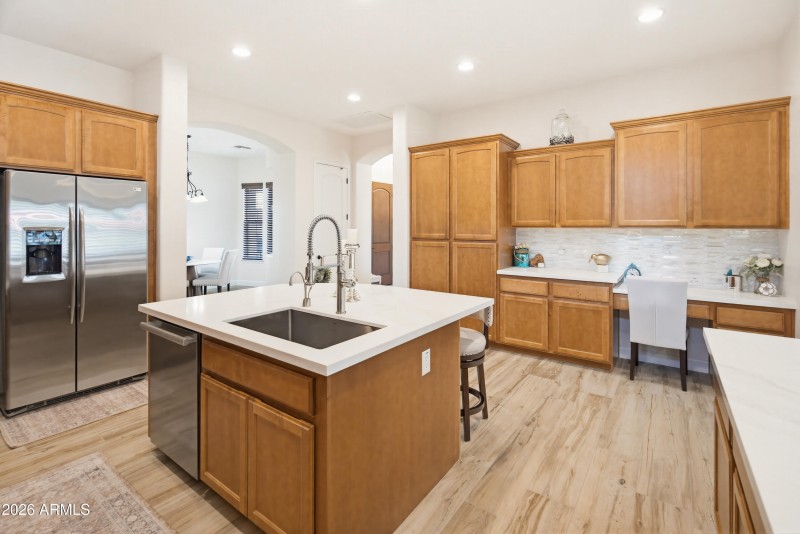 15817 W Bonitos Dr-31