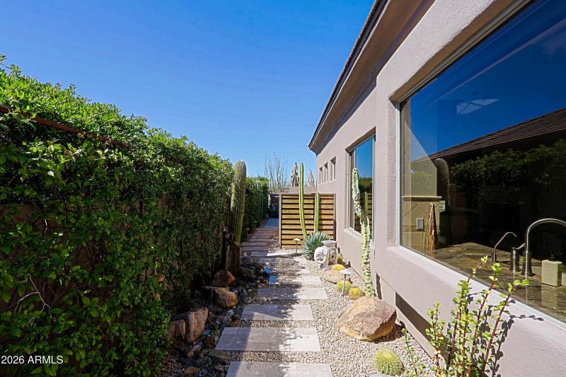Side Yard 1