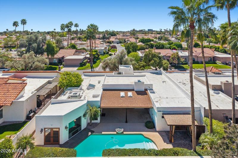 79-web-or-mls-E Solano Dr-L1403-079