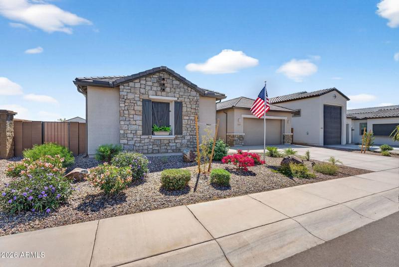 2-web-or-mls-092E Terrel St