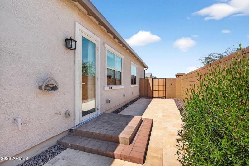 59-web-or-mls-085E Terrel St