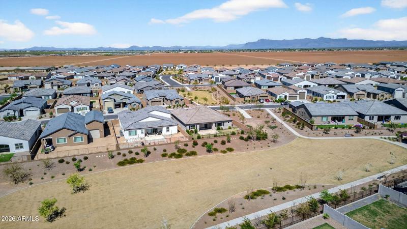 79-web-or-mls-012E Terrel St