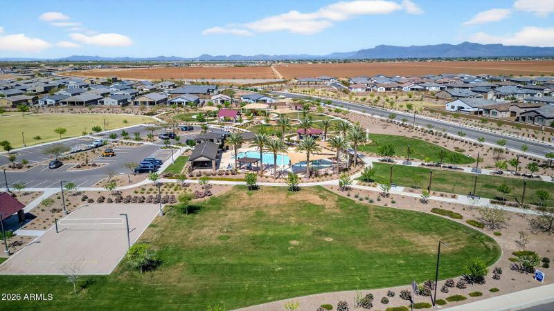 88-web-or-mls-027E Terrel St