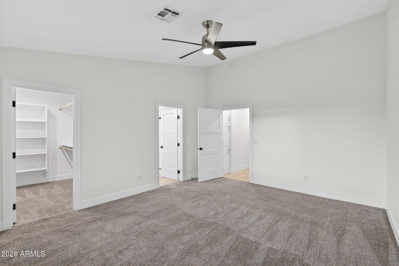 21-web-or-mls-068W Moon Dust Trl