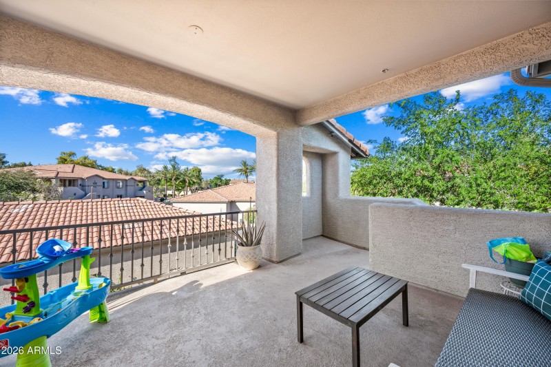 3-2155NGB205-ocupix-