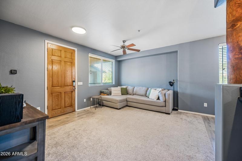 6-2155NGB205-ocupix-