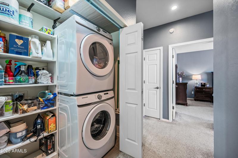 27-2155NGB205-ocupix-