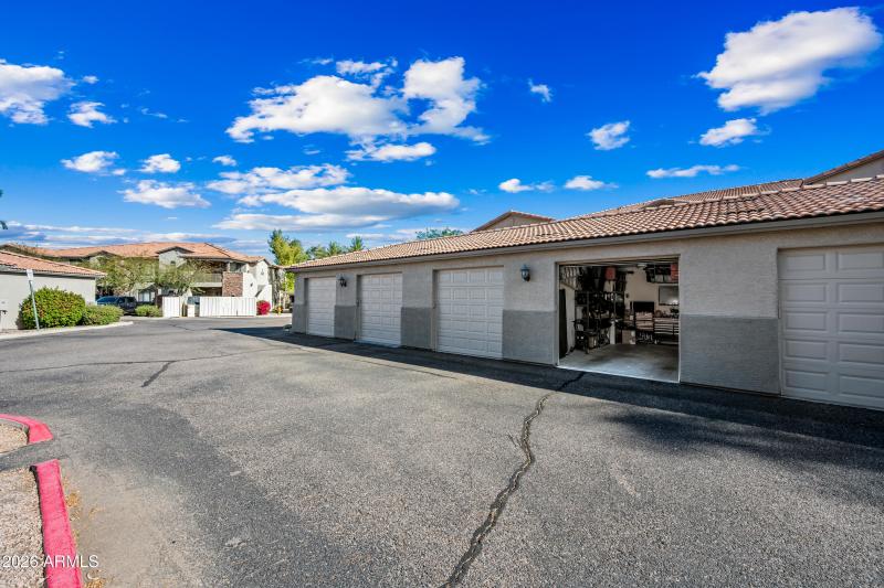 30-2155NGB205-ocupix-