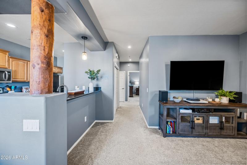 16-2155NGB205-ocupix-