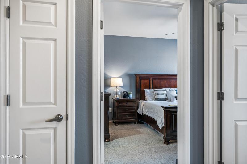 17-2155NGB205-ocupix-